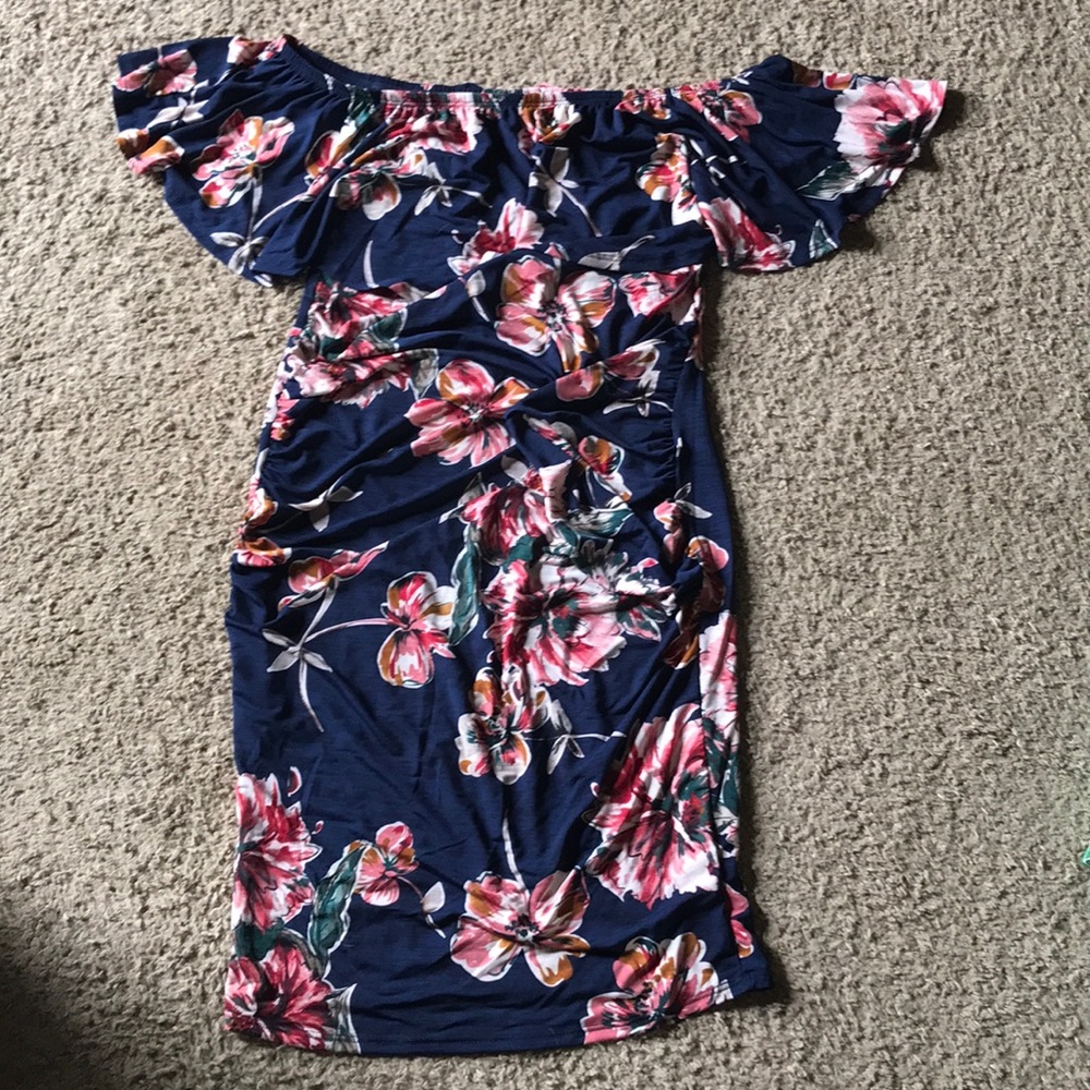 Maternity dress